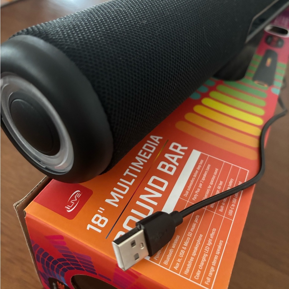 NIB 18" Multimedia Sound Bar - Black Lights Up Brand New NIB Final Sale